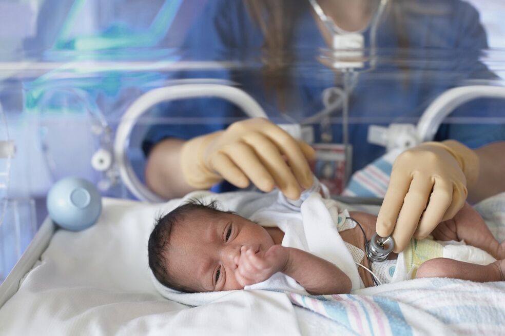 Children with developing defects by a man of an alcoholic